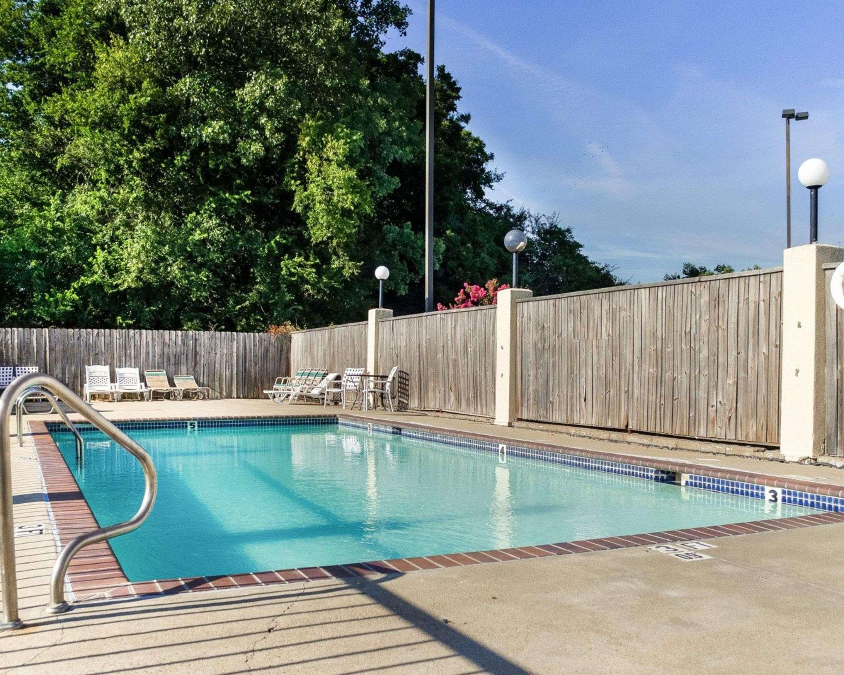 Econo Lodge By Choice Greenville Extérieur photo