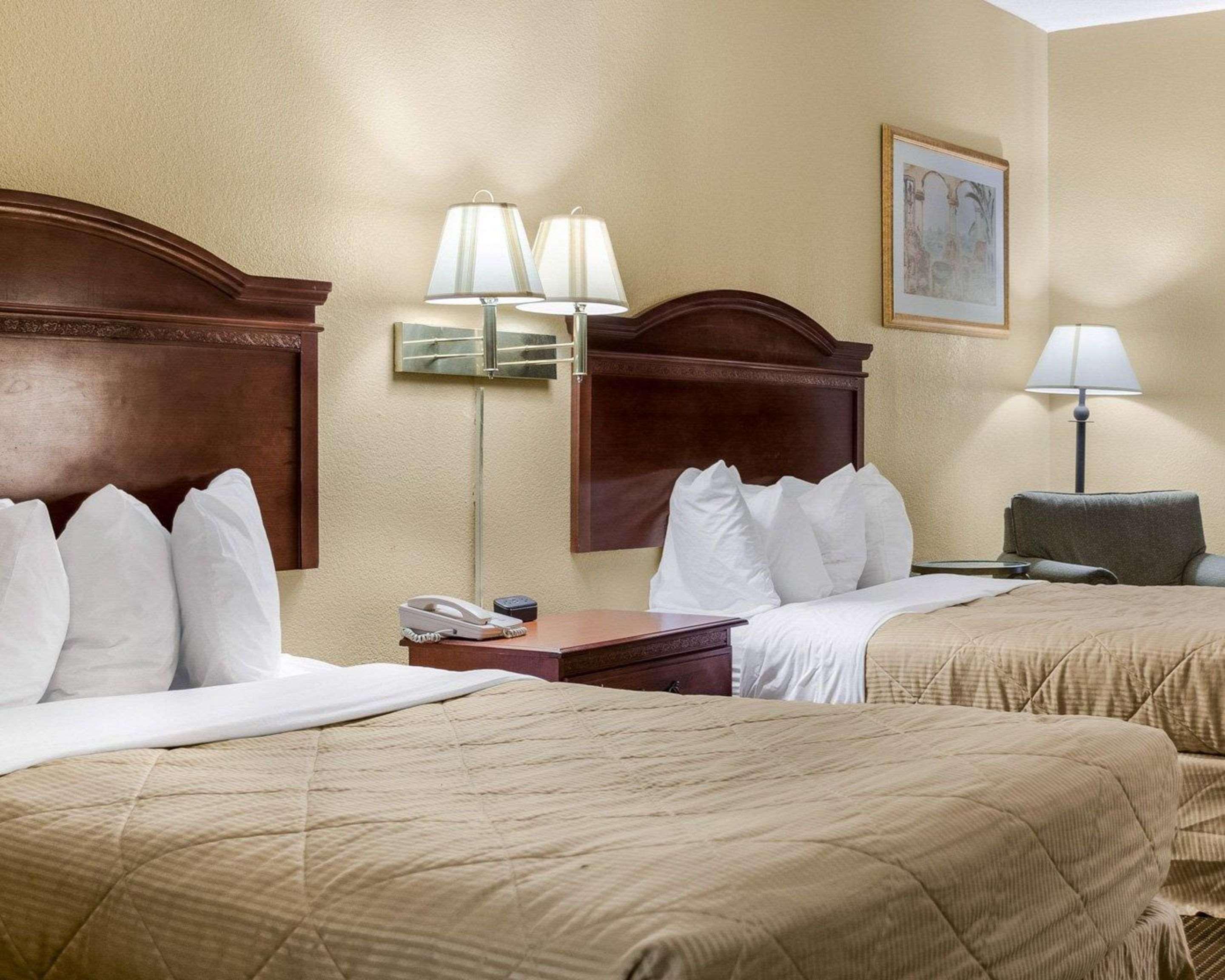 Econo Lodge By Choice Greenville Extérieur photo